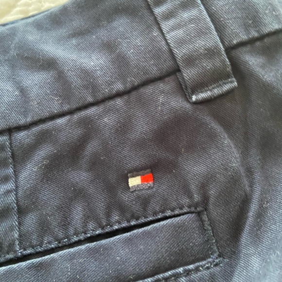 Tommy Hilfiger Chino Bermuda Shorts Navy Mid Rise Size 6 - Picture 8 of 11